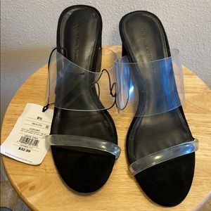 NWT black heels with clear details